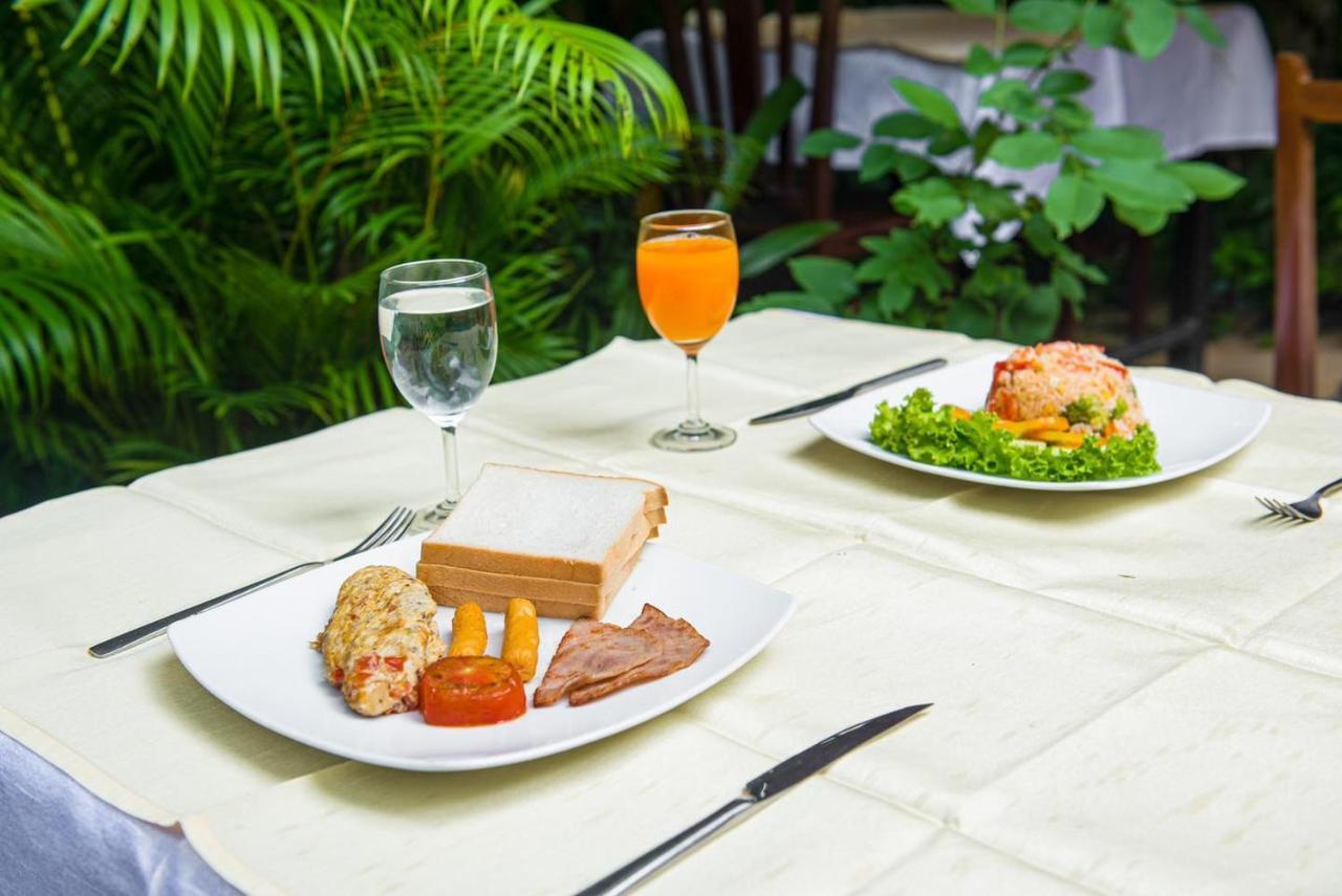 Marirath Boutique Hotel Siem Reap Esterno foto