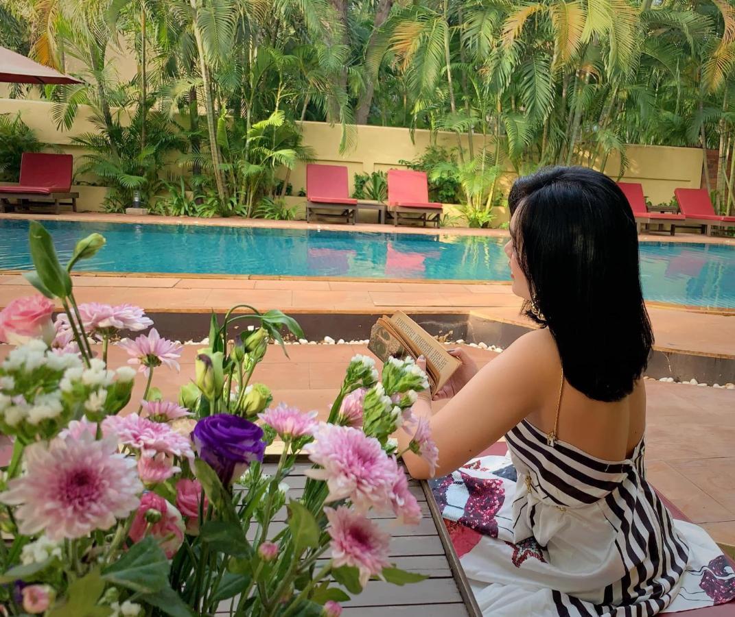 Marirath Boutique Hotel Siem Reap Esterno foto