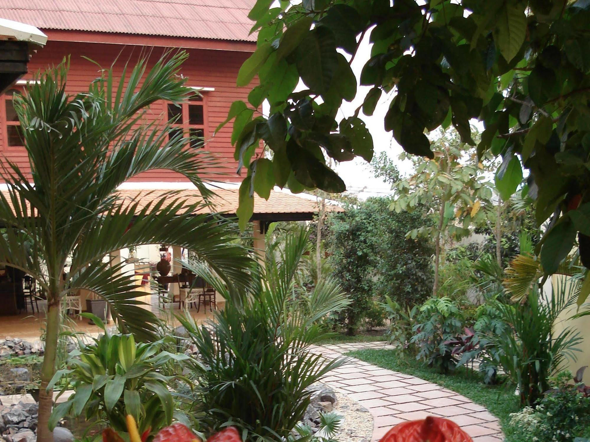 Marirath Boutique Hotel Siem Reap Esterno foto